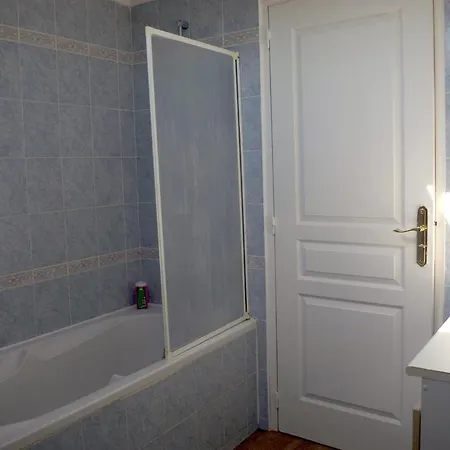 度假居 Cosy House With Garden Near The Sea - N2 *